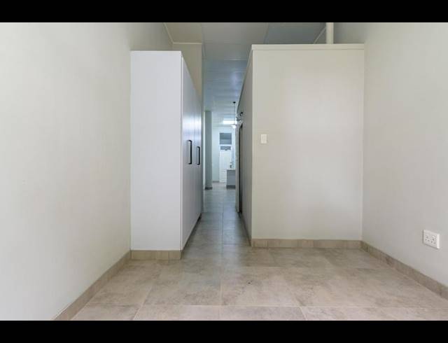 1 BEDROOM APARTMENT FOR SALE IN HILTON CENTRAL